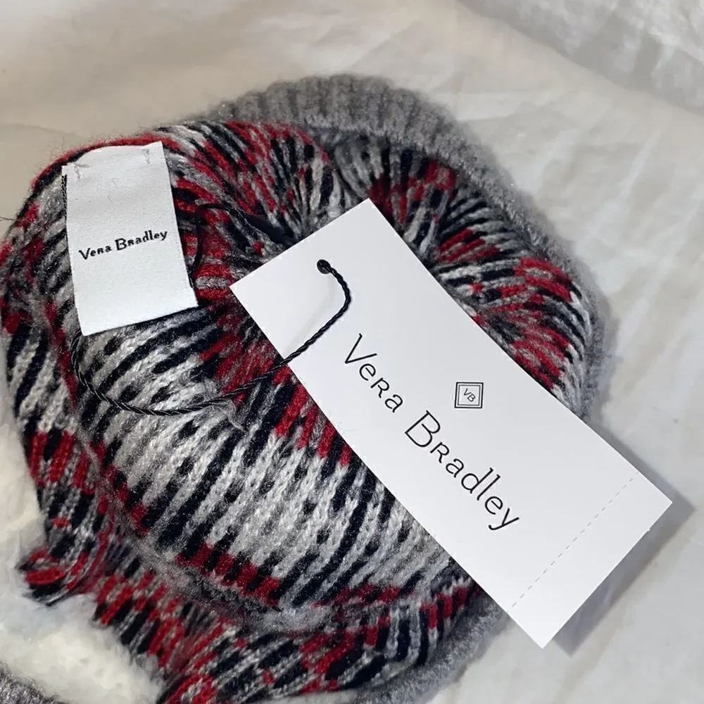 VERA BRADLEY Jacquard Pom Pom Beanie in Playful Penguins-NWT